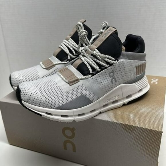 Orbit Runner sneaker in lightweight technical fabric and mesh. - Picture 3 of 6